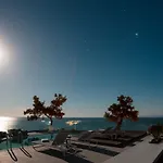 アパートホテル 360ᵒ Luxury View Collection - Adults Only 4*