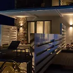 360ᵒ Luxury View Collection - Adults Only アパートホテル リメナリア