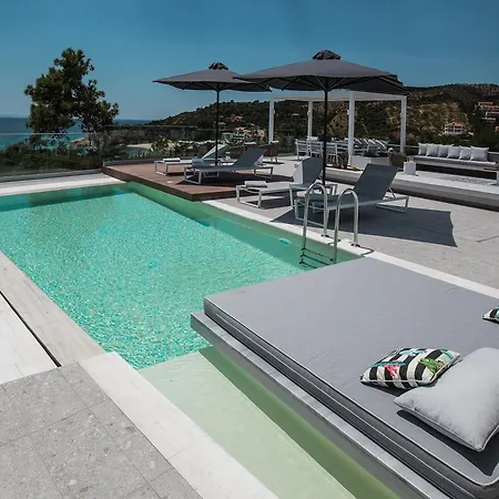 360ᵒ Luxury View Collection - Adults Only מלון דירות 2*