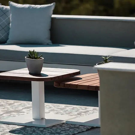 360ᵒ Luxury View Collection - Adults Only מלון דירות לימנריה