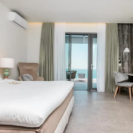 360ᵒ Luxury View Collection - Adults Only מלון דירות